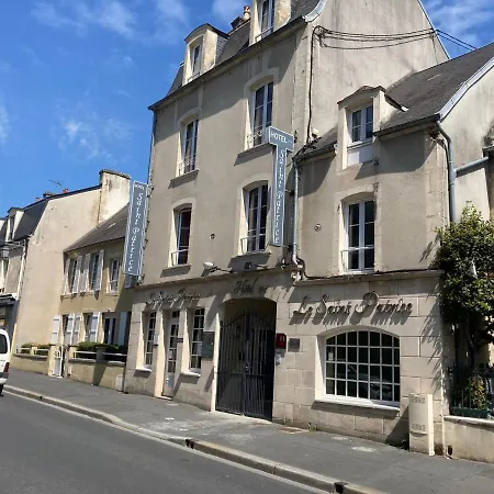 Le Saint Patrice Hotel 2*