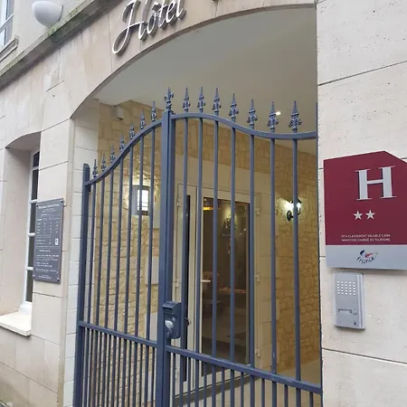 Hotel Le Saint Patrice Bayeux