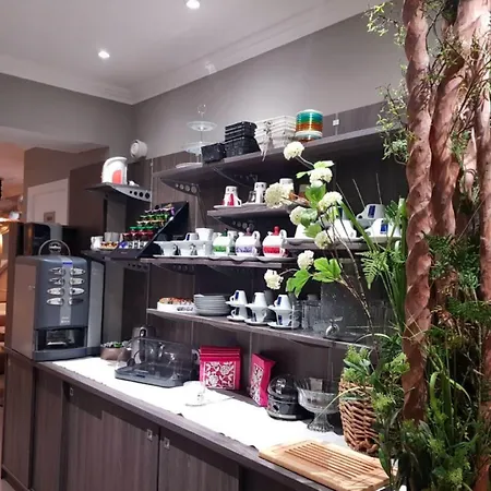 Le Saint Patrice Hotel