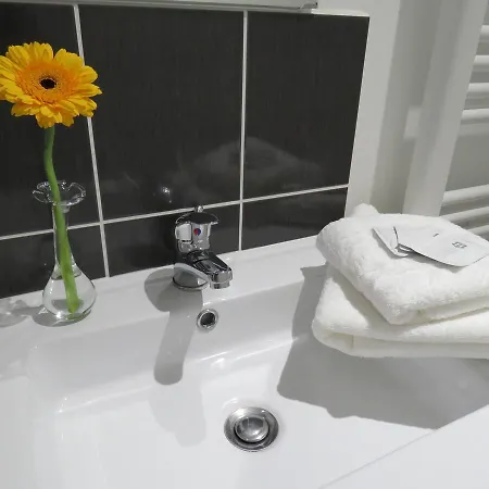 Le Saint Patrice Hotel