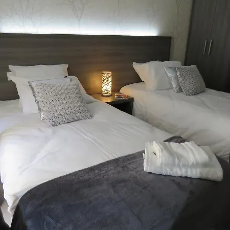 Le Saint Patrice Hotel 2*