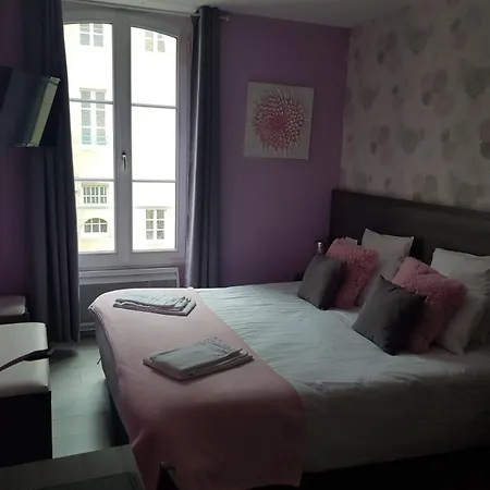 Le Saint Patrice Hotel 2*