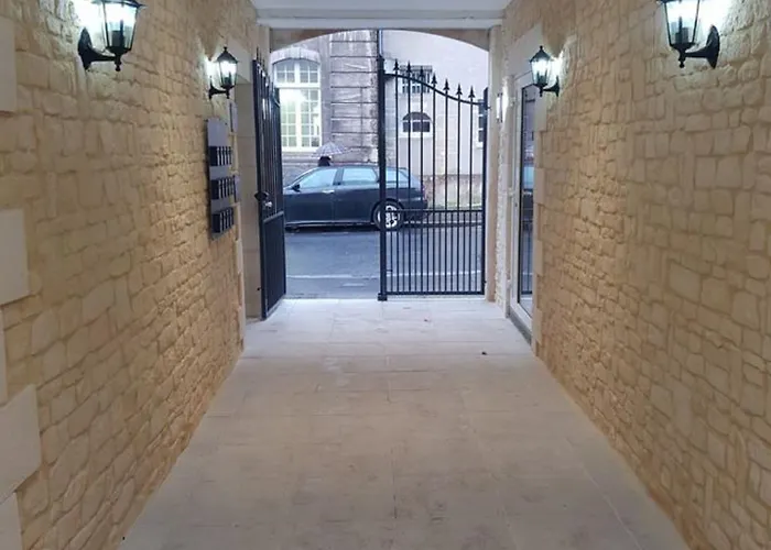 Hotel Le Saint Patrice 2*