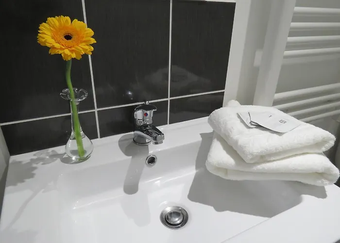 Le Saint Patrice Hotel