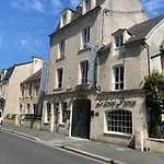 Le Saint Patrice Hotel 2*