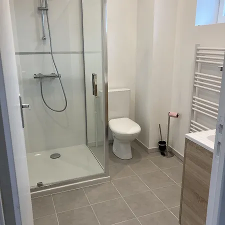 Le Saint Patrice Hotel 2*
