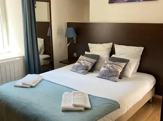 Le Saint Patrice Hotel